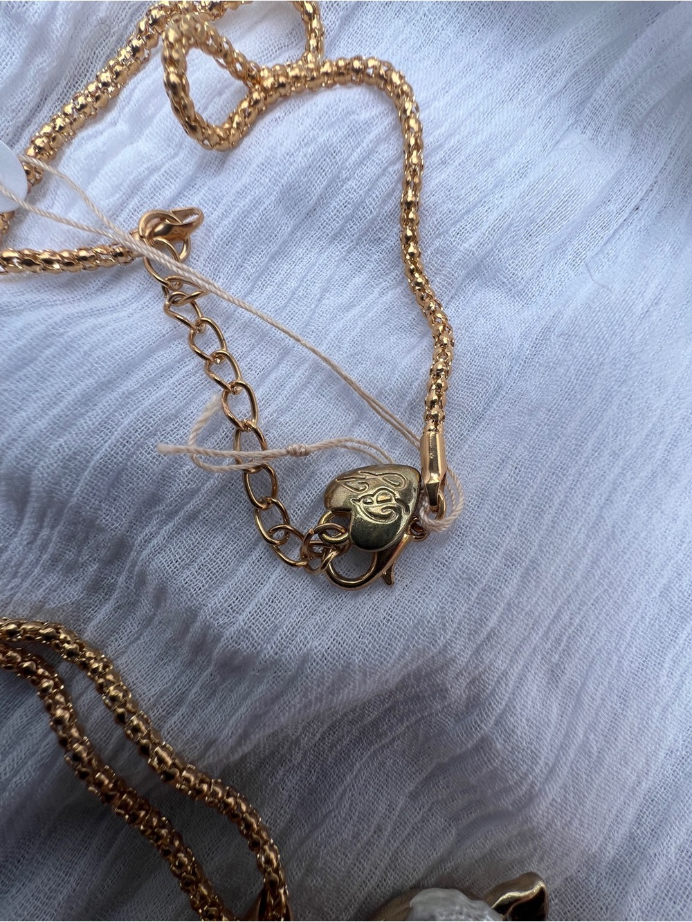 Multiple Rhinestone Pig Necklace - Picture 4 of 5